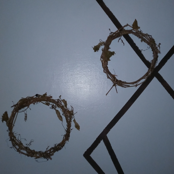 ❝𝐒𝐞𝐥𝐥𝐢𝐧𝐠 𝐄𝐥𝐬𝐞𝐰𝐡𝐞𝐫𝐞!❞ - Picture 7 of 9